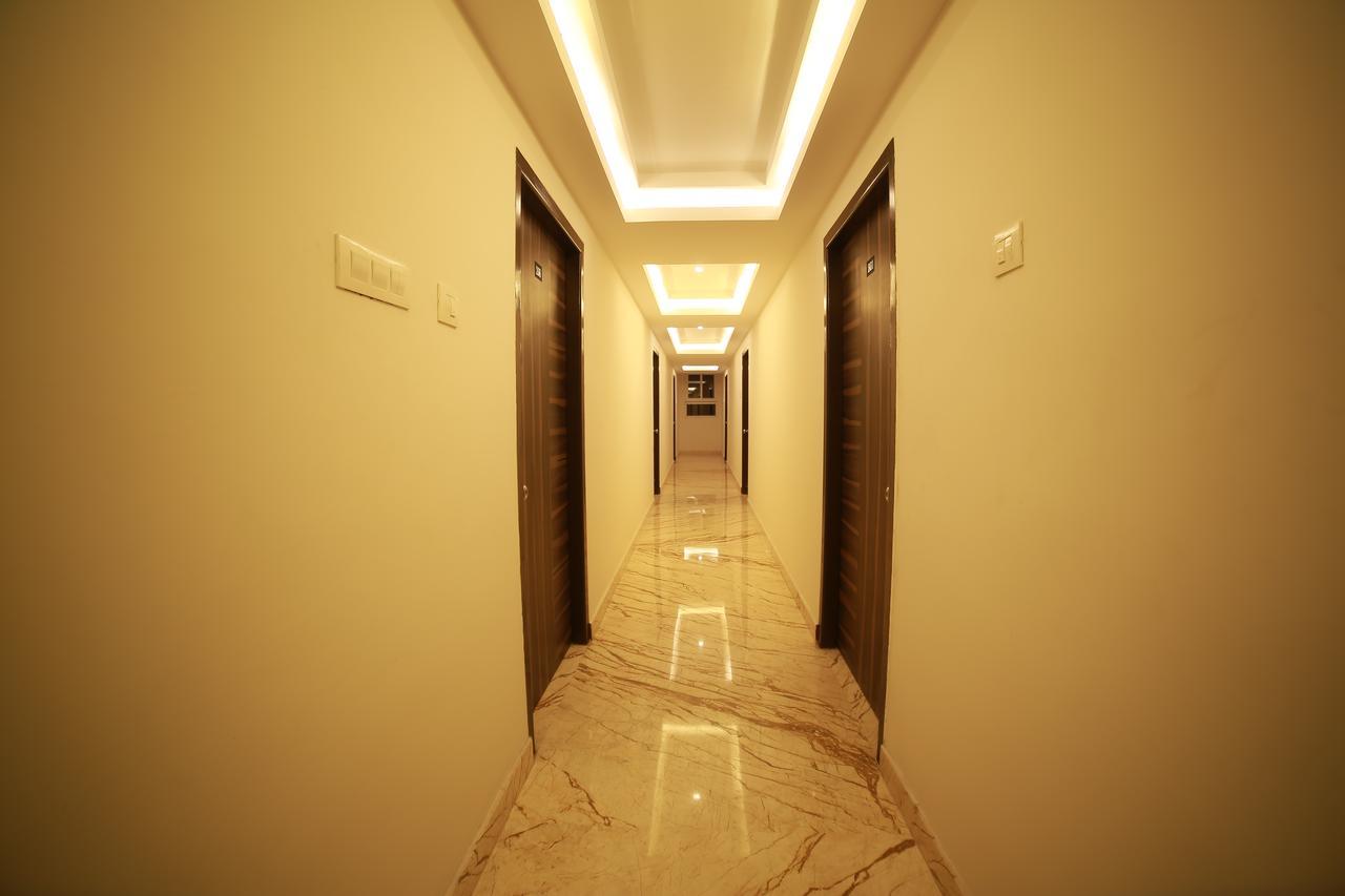 Elite Inn Csennai Kültér fotó